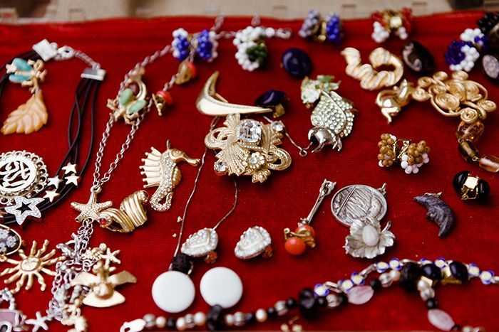 Navigli antique vintage market in Milan photo 25_zpsc74171fc.jpg
