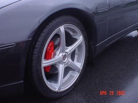 http://i61.photobucket.com/albums/h42/RedDawg55/Car%20club%20pics/South%20Lake%20Village%204-28-02/300zxbrakes.jpg