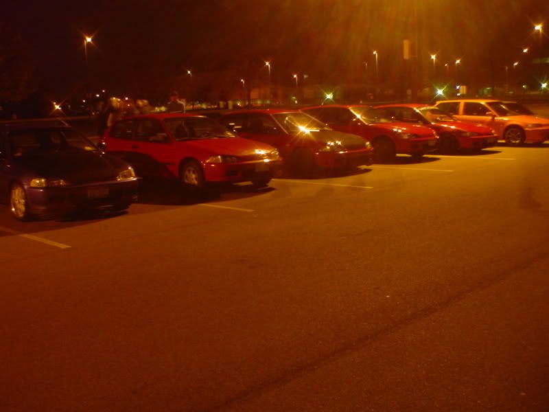 http://i61.photobucket.com/albums/h42/RedDawg55/Car%20club%20pics/hatch%20meet/line1.jpg