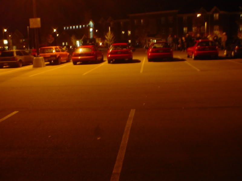 http://i61.photobucket.com/albums/h42/RedDawg55/Car%20club%20pics/hatch%20meet/rears2.jpg