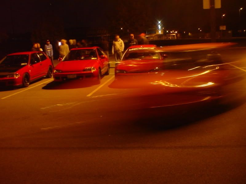 http://i61.photobucket.com/albums/h42/RedDawg55/Car%20club%20pics/hatch%20meet/reds.jpg