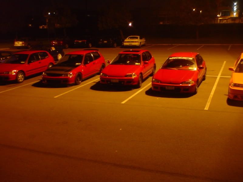 http://i61.photobucket.com/albums/h42/RedDawg55/Car%20club%20pics/hatch%20meet/reds2.jpg