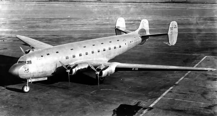 Douglas_DC-4E_ramp.jpg