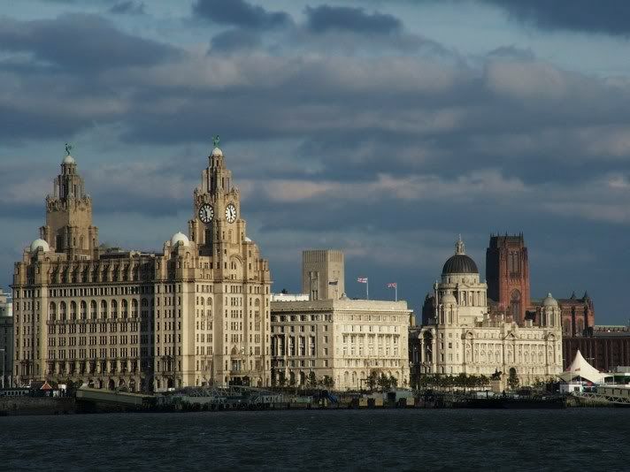 Liverpool_Pier_Head-sml-.jpg