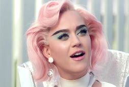 katy_perry_video_official_Chained_To_The_Rhythm_