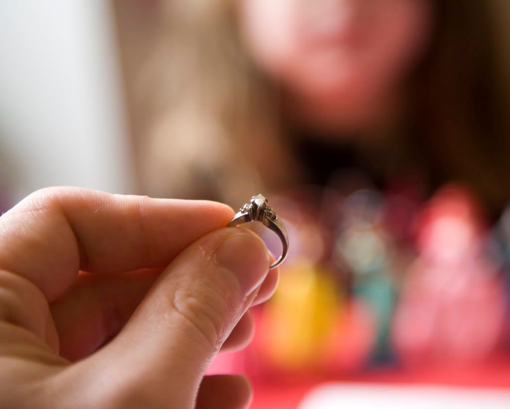 IMAGE: http://i61.photobucket.com/albums/h45/Elijaheos/1ring3.jpg