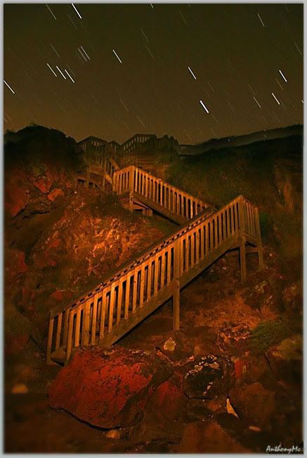 IMAGE: http://i61.photobucket.com/albums/h45/anthonymc_photos/trails.jpg?t=1166280543