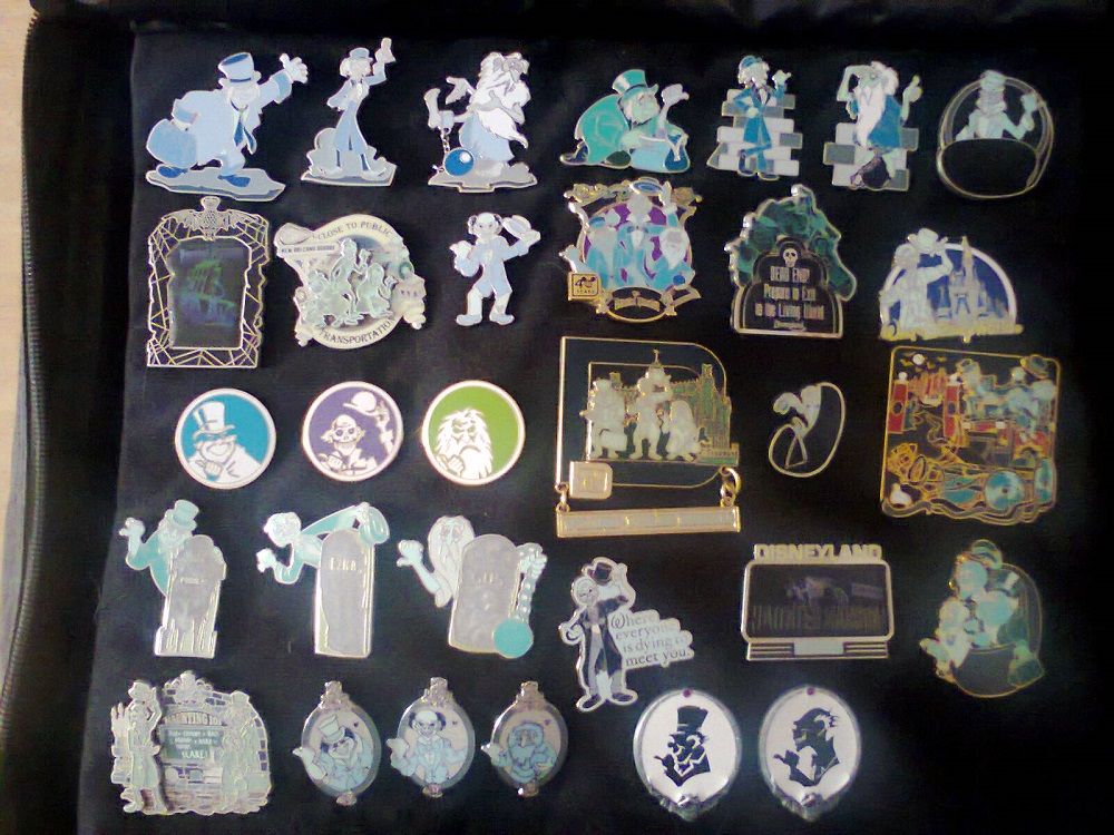 hitchhikerpins_zpse64a0038.jpg