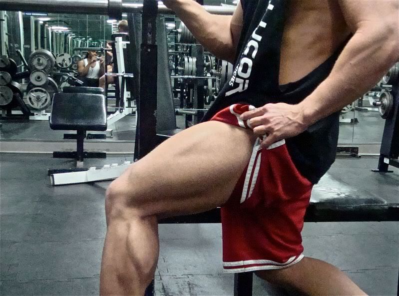 Leg day today, heres my progress (Outer sweep pics)