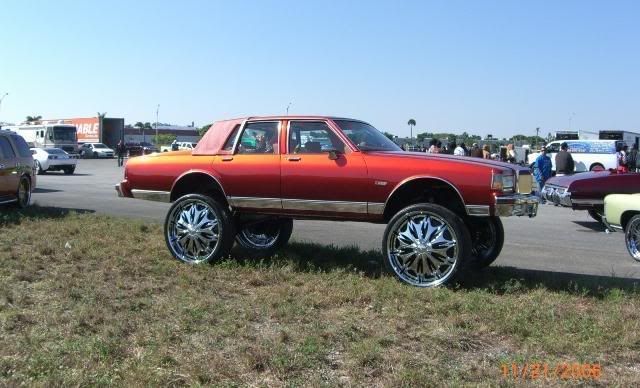 Cadillac Escalade 30 Inch Rims. These are the rims he has on
