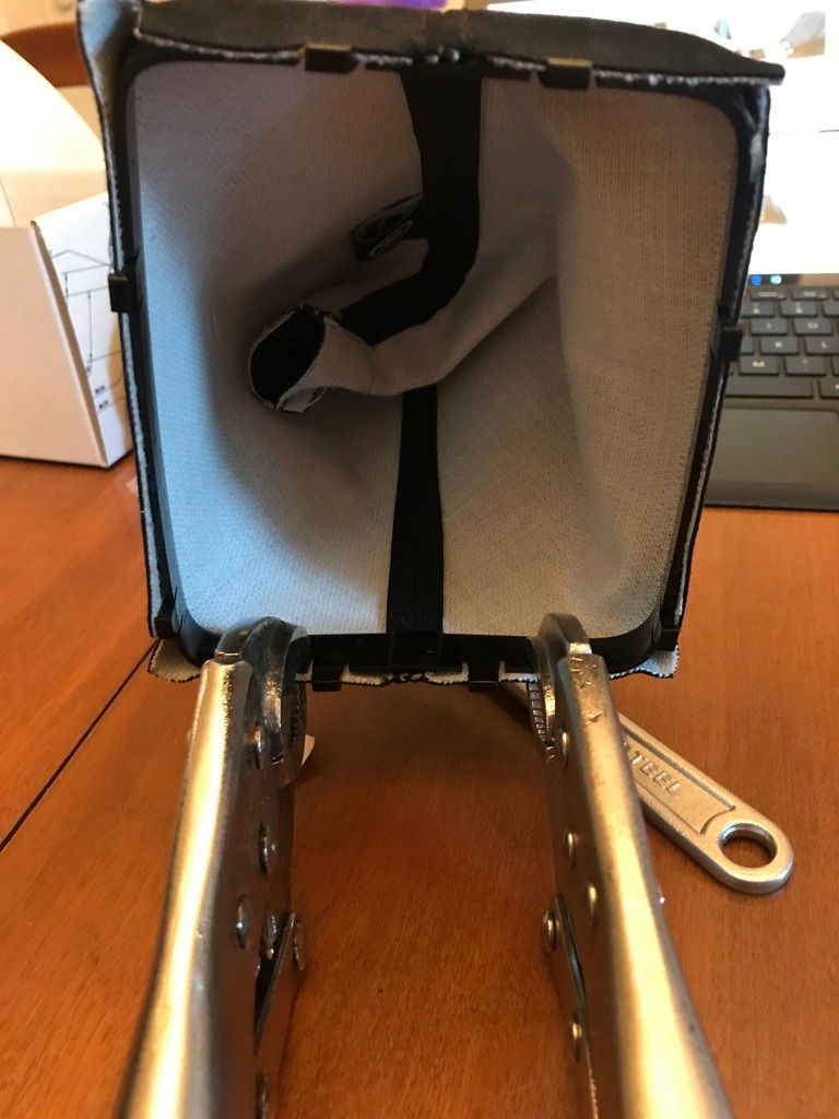 BFI Shift Knob and Boot Install in 5MT GSW (pictures) VW Vortex