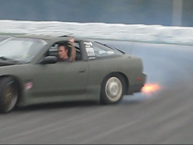 http://i61.photobucket.com/albums/h58/konvokiller/drift9-2.jpg