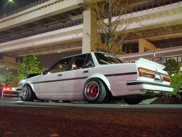 http://i61.photobucket.com/albums/h58/konvokiller/wangan13.jpg