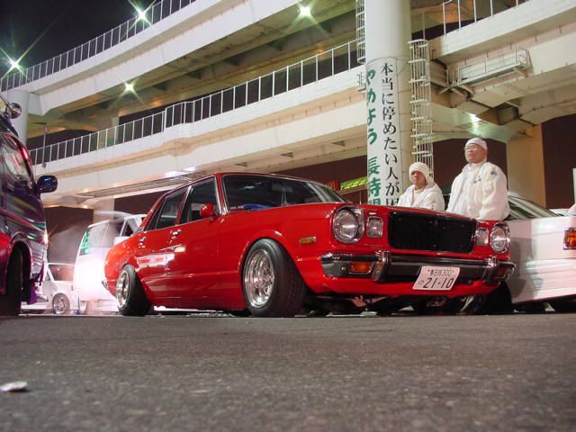 http://i61.photobucket.com/albums/h58/konvokiller/wangan8.jpg