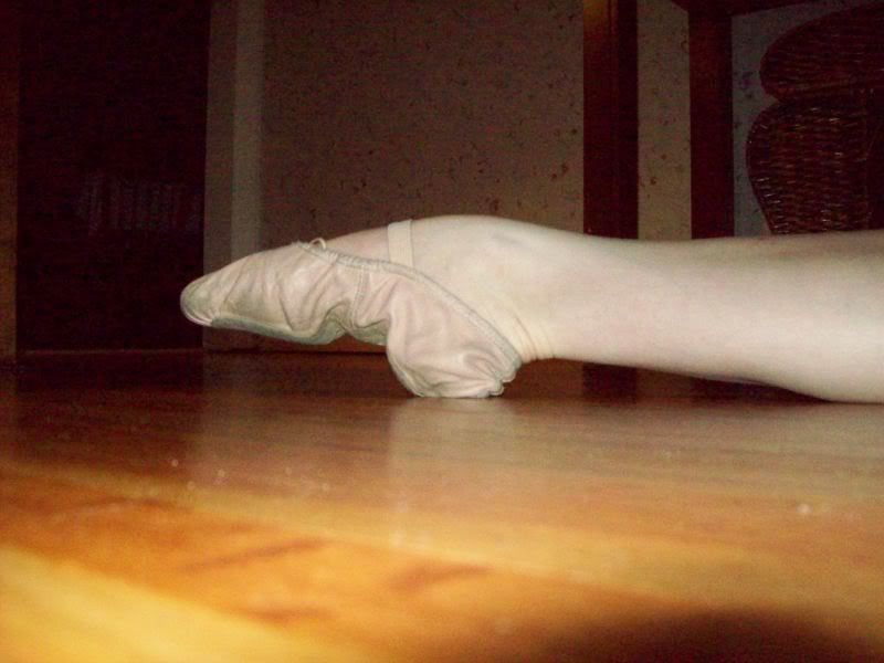 Image hotlink - 'http://i61.photobucket.com/albums/h61/majere_photos/Dance/100_0162.jpg' Image hotlink - 'http://i61.photobucket.com/albums/h61/majere_photos/Dance/100_0162.jpg'