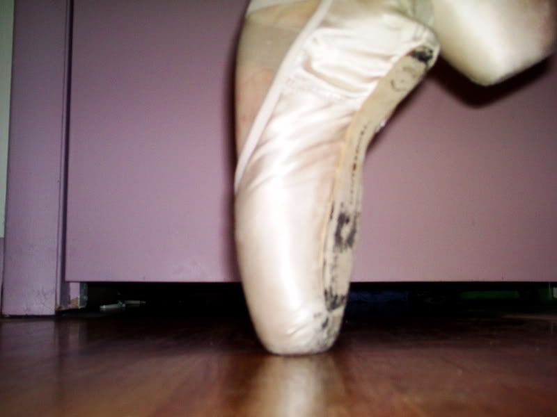 Image hotlink - 'http://i61.photobucket.com/albums/h61/majere_photos/Dance/Picture004.jpg' Image hotlink - 'http://i61.photobucket.com/albums/h61/majere_photos/Dance/Picture004.jpg'