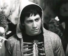 http://i61.photobucket.com/albums/h63/MrRed555/Donnie_Darko.jpg