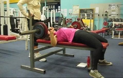 bench press bottom position