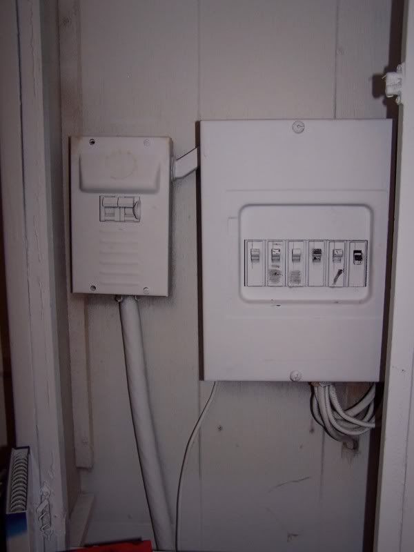 Solved Circuit breaker will not reset Tech Support Guy