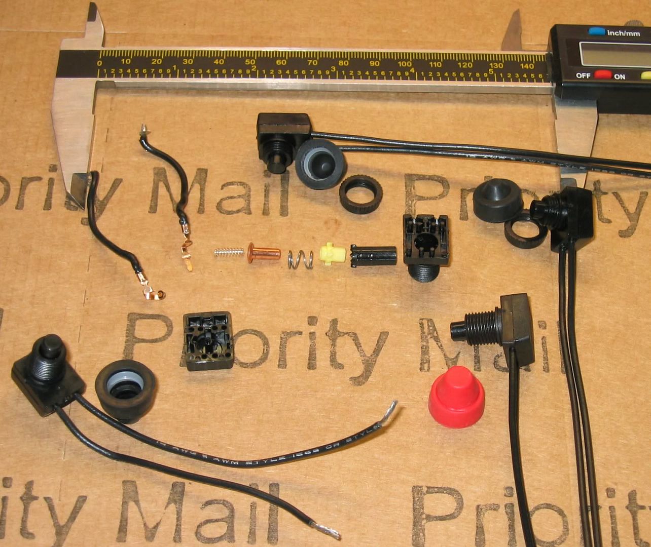 Inside Judco 10Amp Switch Photos