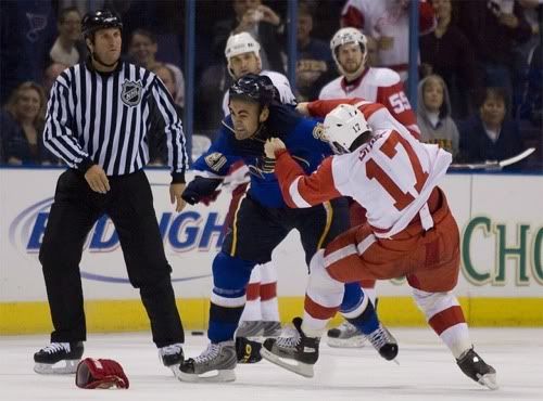 Jamal Mayers does not like the Red Wings.