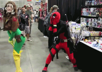 photo gif-Deadpool-cosplay-rouge-485033_zps1ada5203.gif